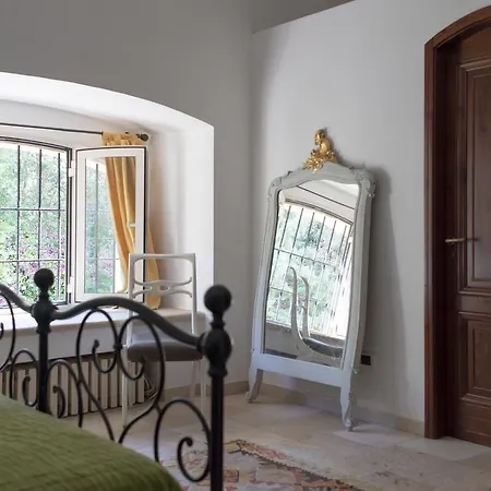 Dimora Belvedere نويكاتارو