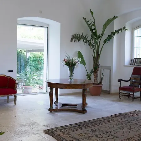 Dimora Belvedere بيت ضيافة